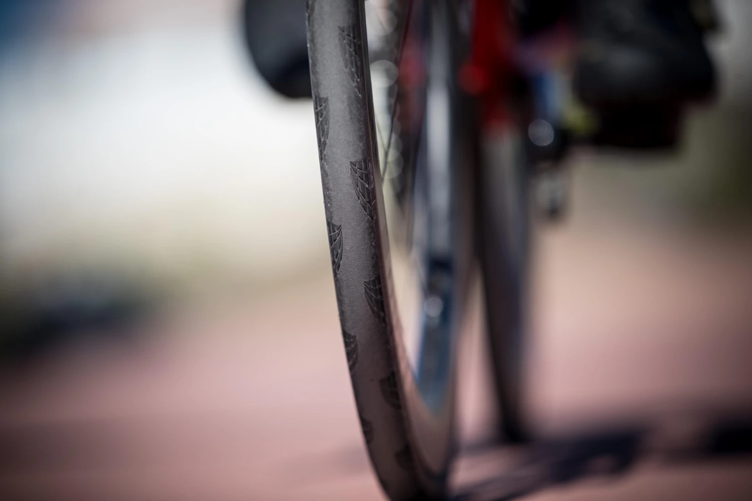 Continental Grand Prix 5000 Clincher Folding Tyre - Black/Tan - Image 3