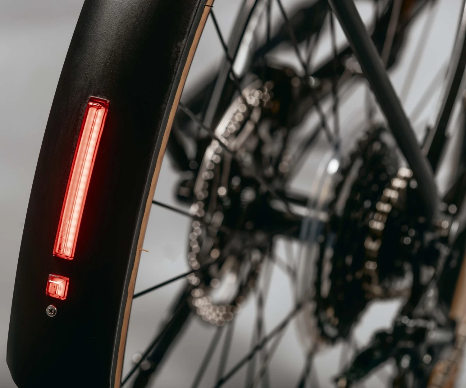 Rockmachine Crossride INT E400 B TouringMens Electric Hybrid Bike - S Frame - Image 19