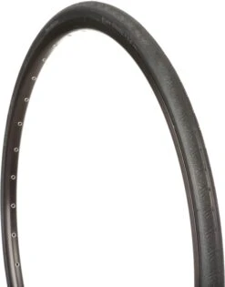 Halfords Road Bike Tyre 700x25c With Puncture Protection